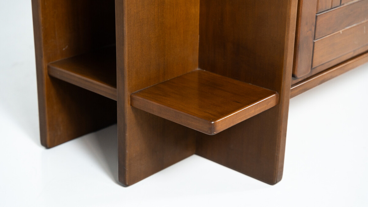 Italian walnut sideboard circa 1960