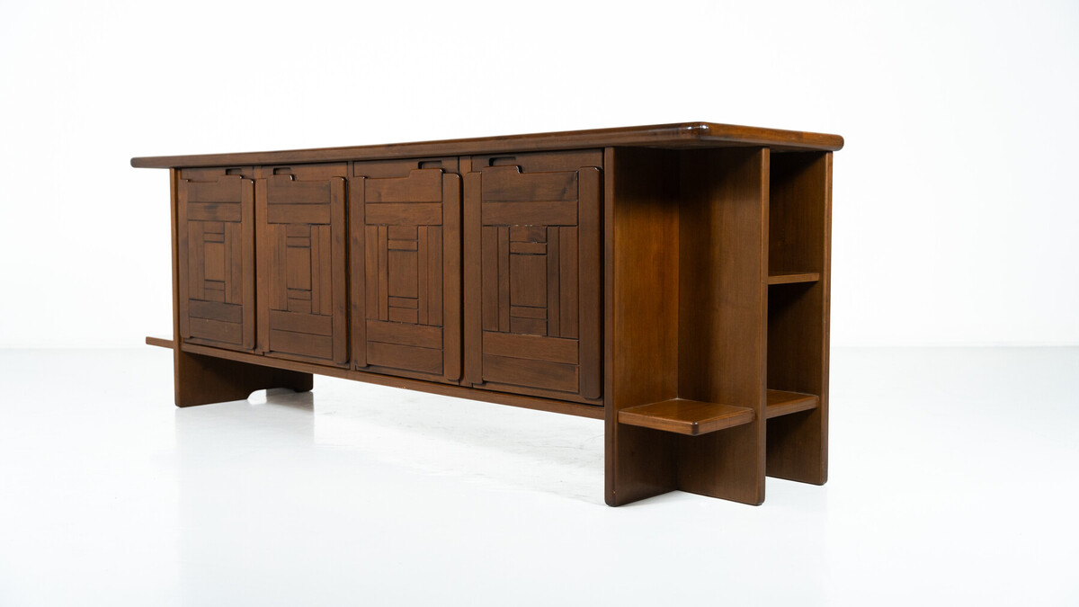 Italian walnut sideboard circa 1960