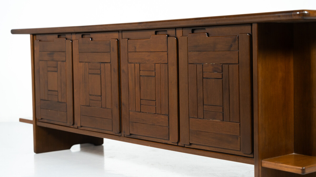 Italian walnut sideboard circa 1960