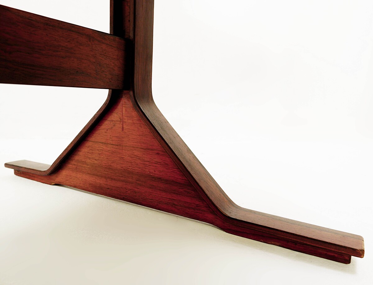 Italian writing desk mod.530 by Gianfranco Frattini for Bernini