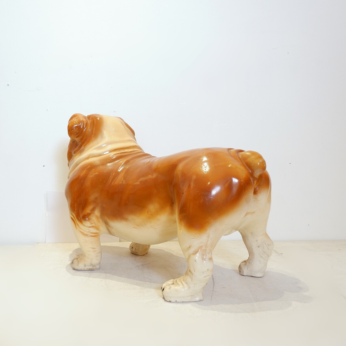 Life-size ceramic English Bulldog - Late 20th century