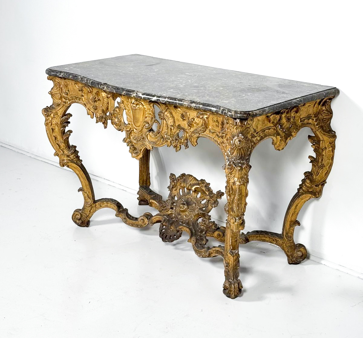 Louis XV Console In Giltwood And Marble Top, 18th
