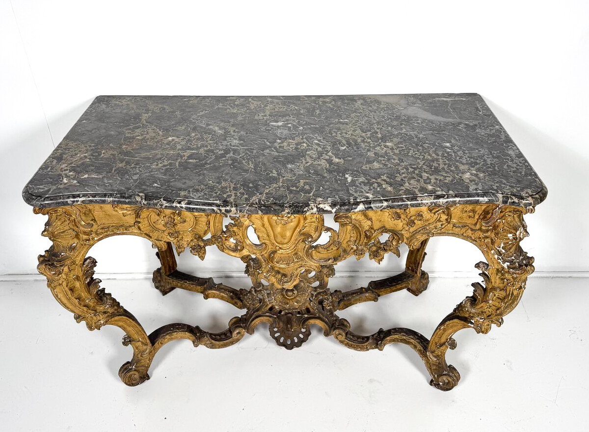 Louis XV Console In Giltwood And Marble Top, 18th