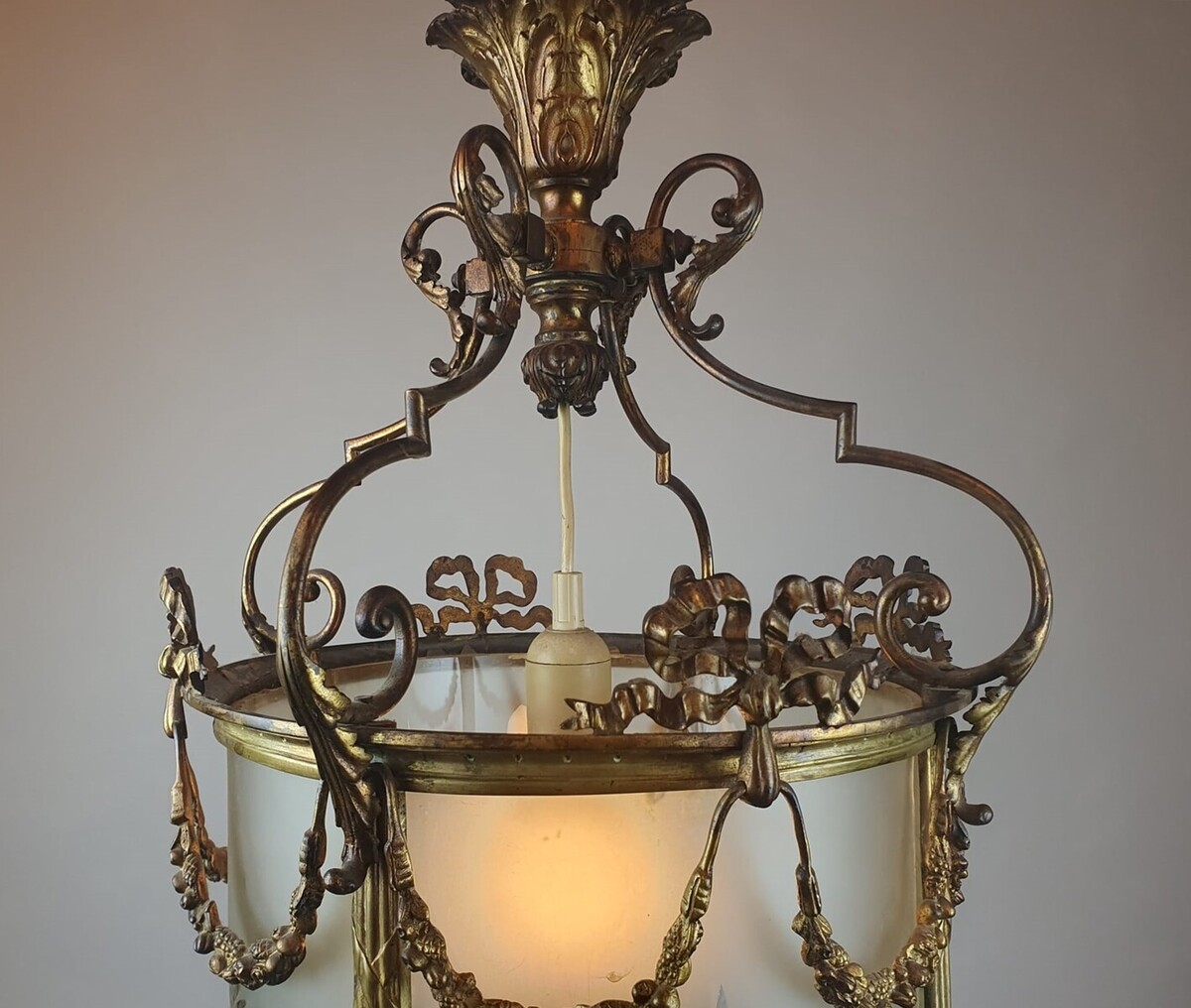 Louis XVI Style Hallway Lantern In Bronze And Brass, 1900s