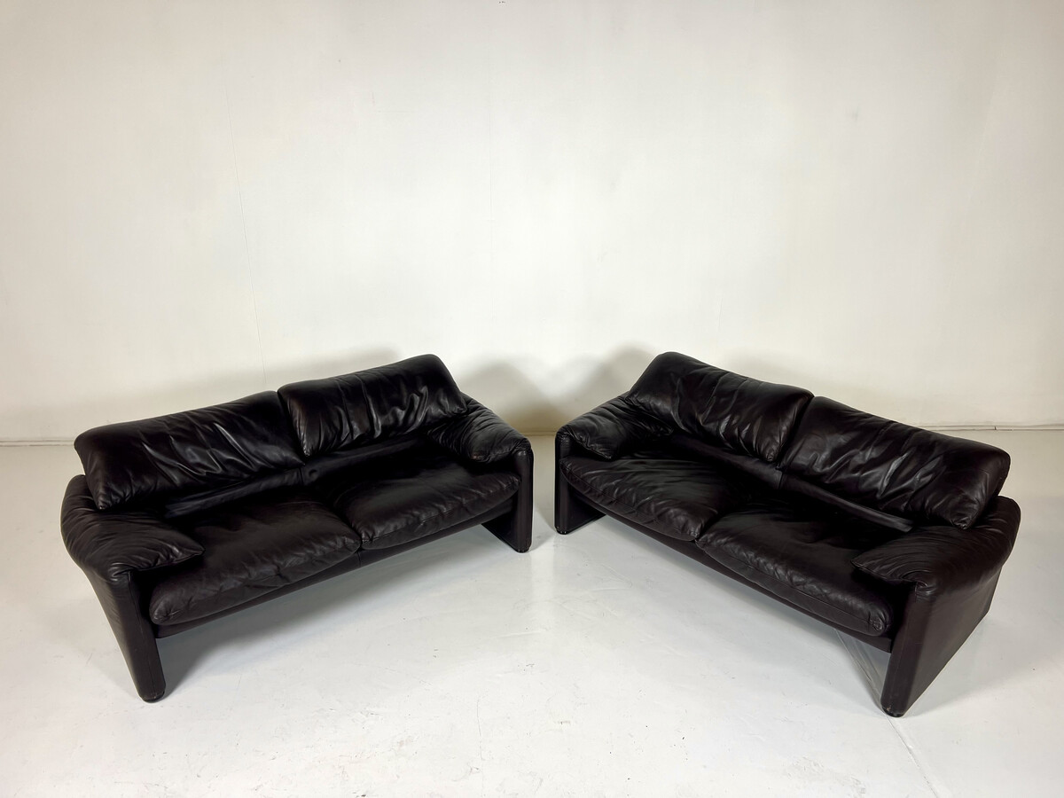 Maralunga Sofa by Vico Magistretti for Cassina, Brown Leather, 1973 - 2 available