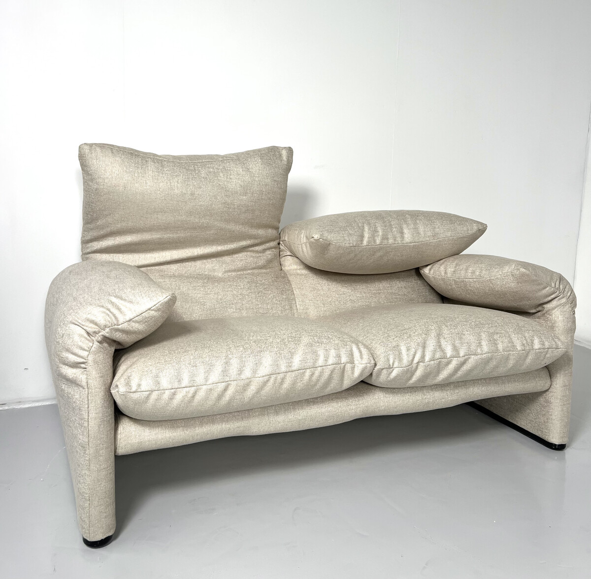 Maralunga Sofa By Vico Magistretti For Cassina, New Upholstery