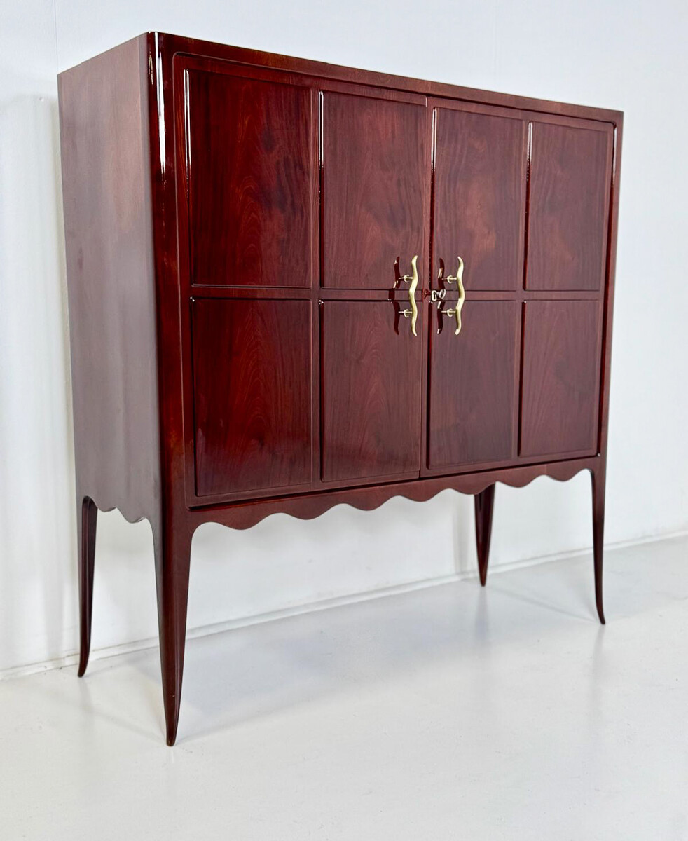 Mid-Century Cabinet in the style of Paolo Buffa, Italy 1950s
