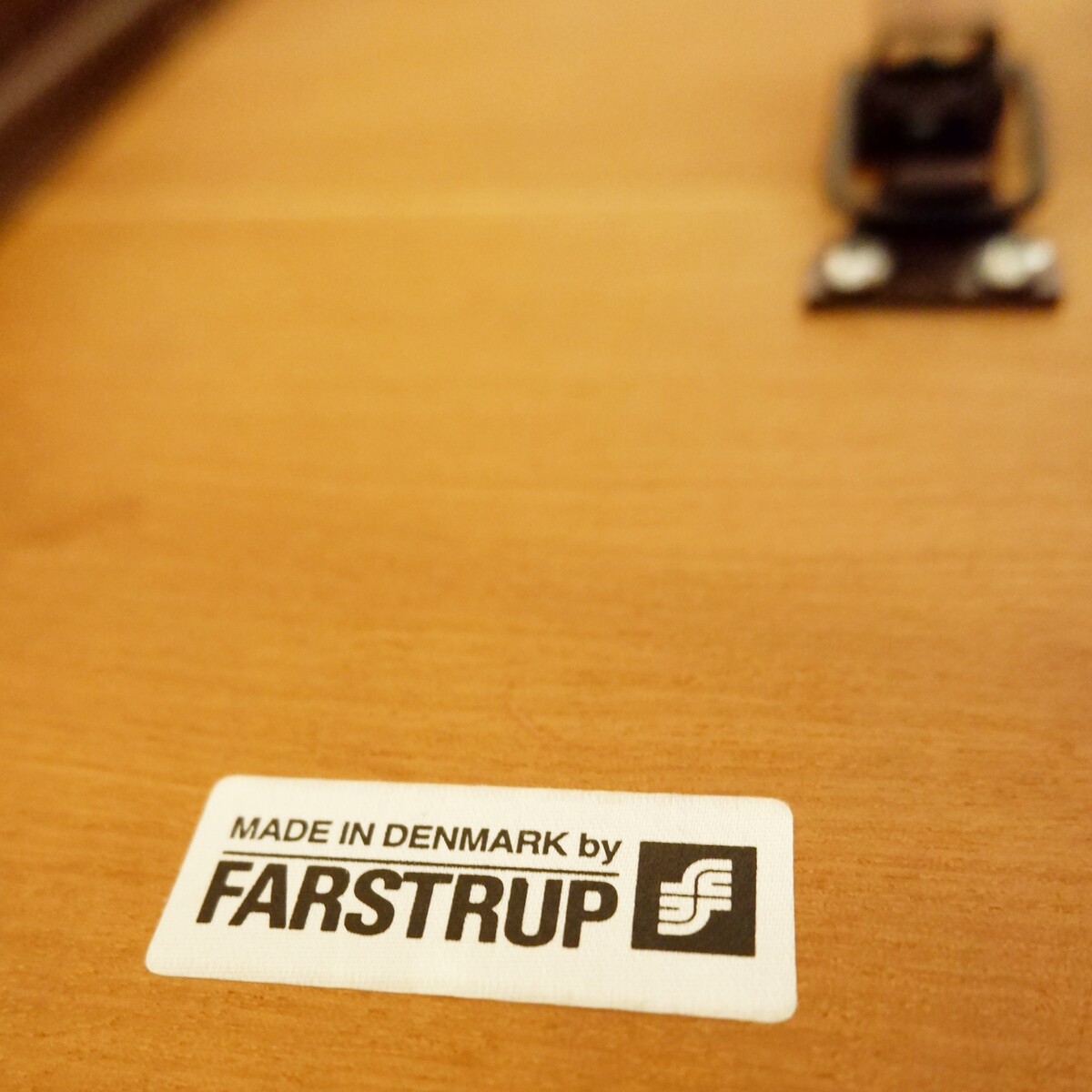 Mid-century Danish round dining table with 2 extensions - Farstrup 1960s