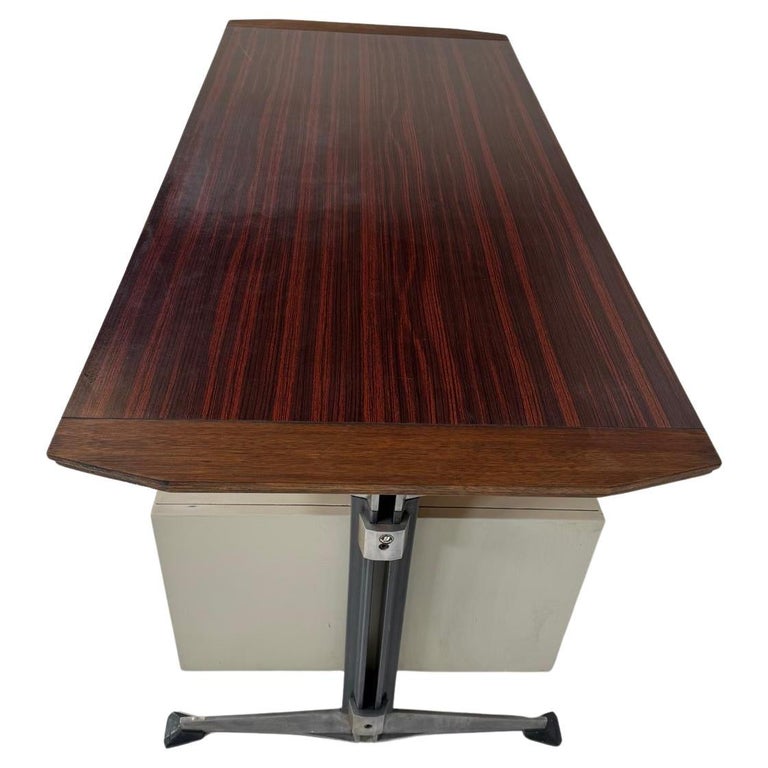 Mid-Century Desk by Giaiotti, Italy, 1960s