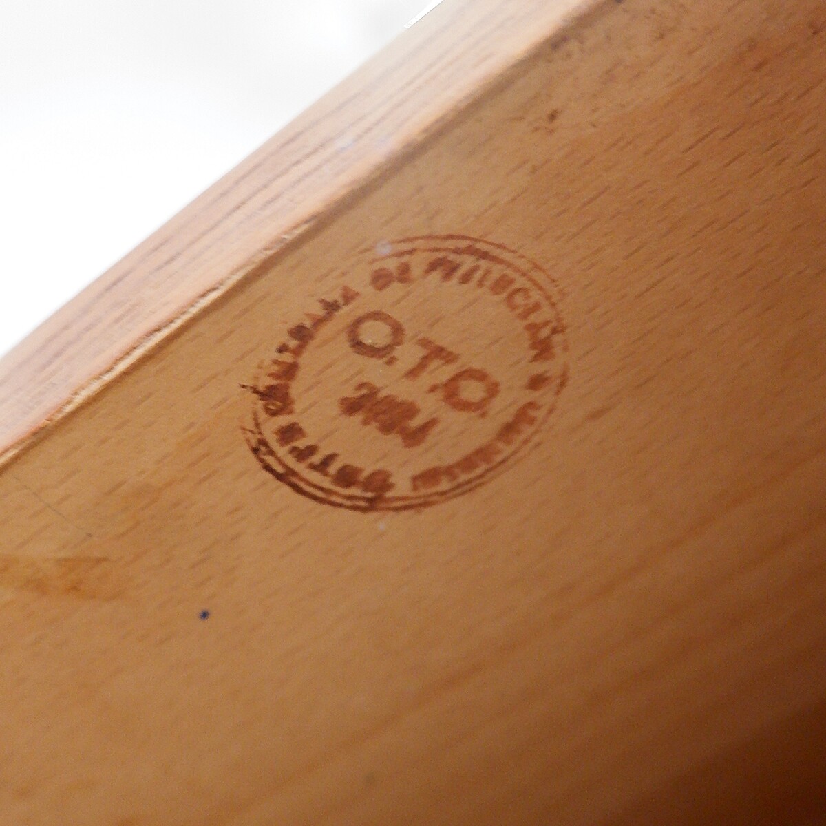 Mid-Century desk with Sled Legs from Oto, 1960s