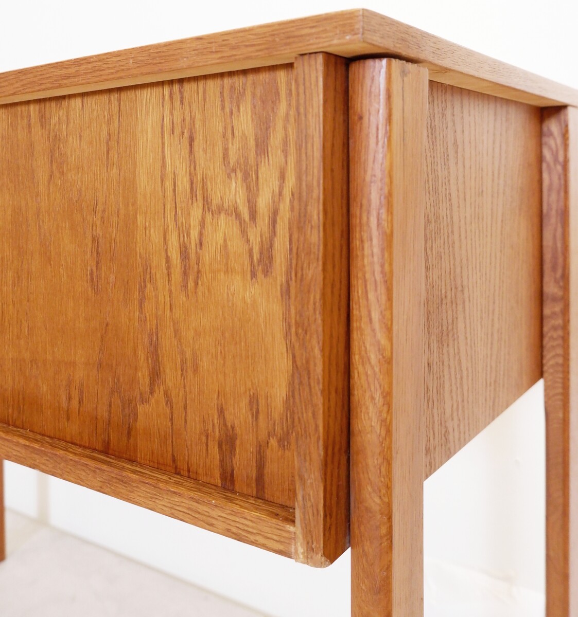 Mid-Century desk with Sled Legs from Oto, 1960s