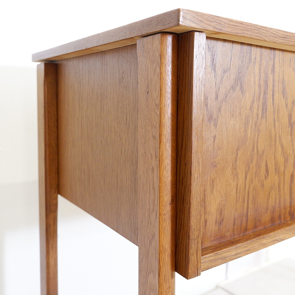 Mid-Century desk with Sled Legs from Oto, 1960s