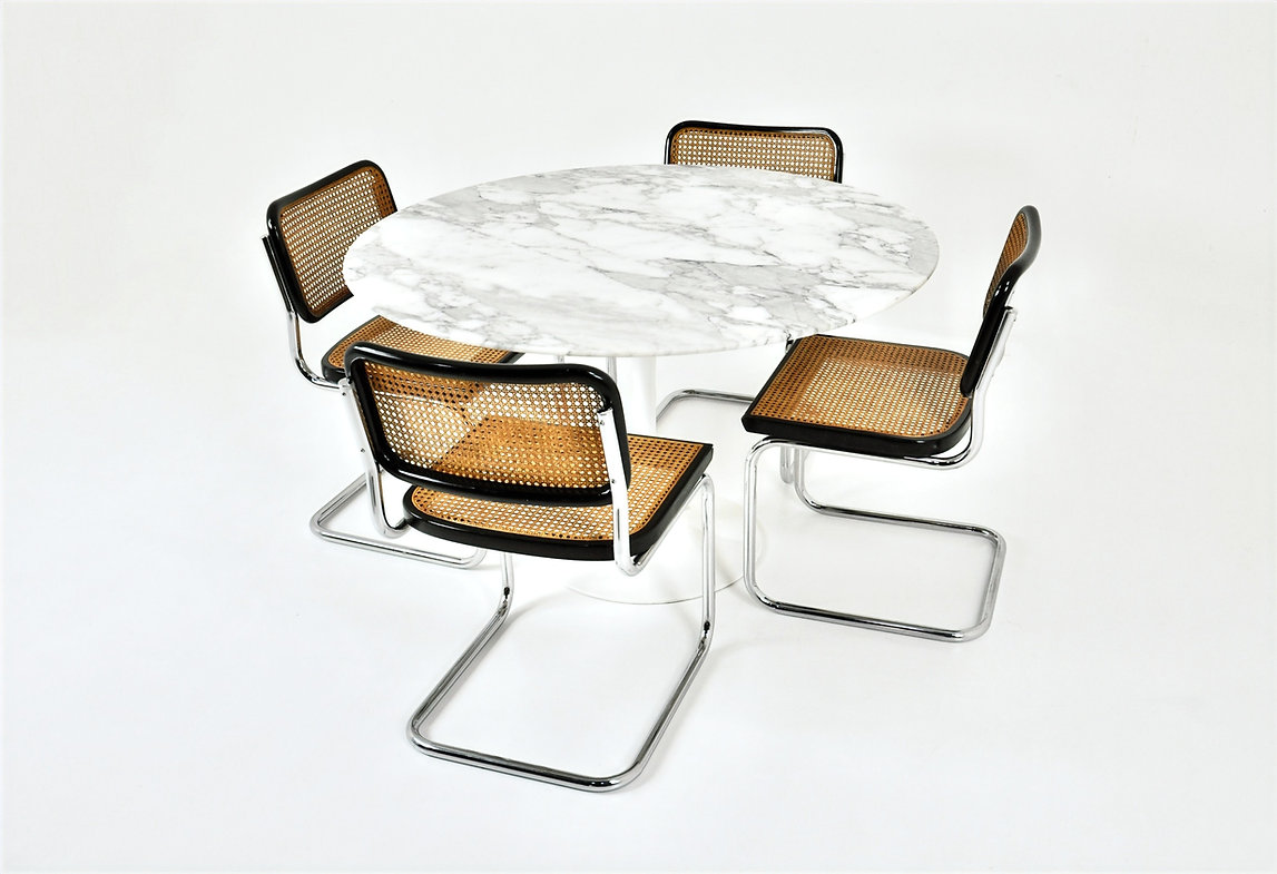 Mid Century Dining table by Eero Saarinen for Knoll International, 1960s