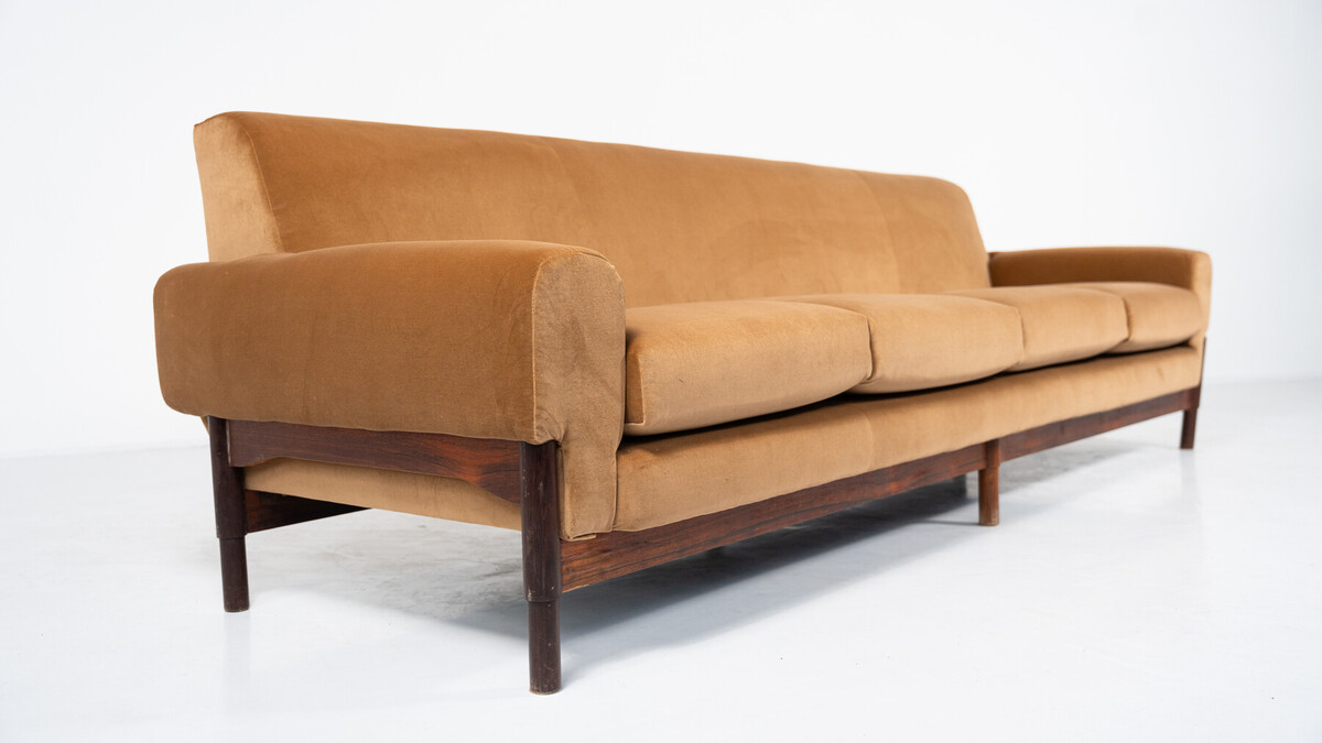 Mid-Century Four Seater Sofa by Saporiti, Italy, 1960s - New Upholstery