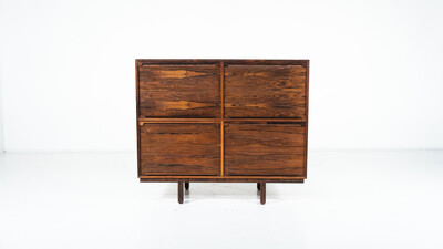 Mid-Century Highboard in the Style of Gianfranco Frattini, Italy, 1960s