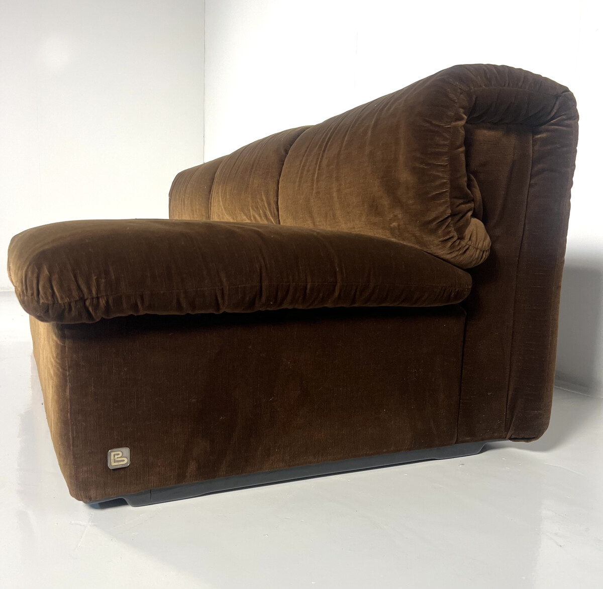 Mid-Century Italian Sofa, Brown Original Velvet, 1970s