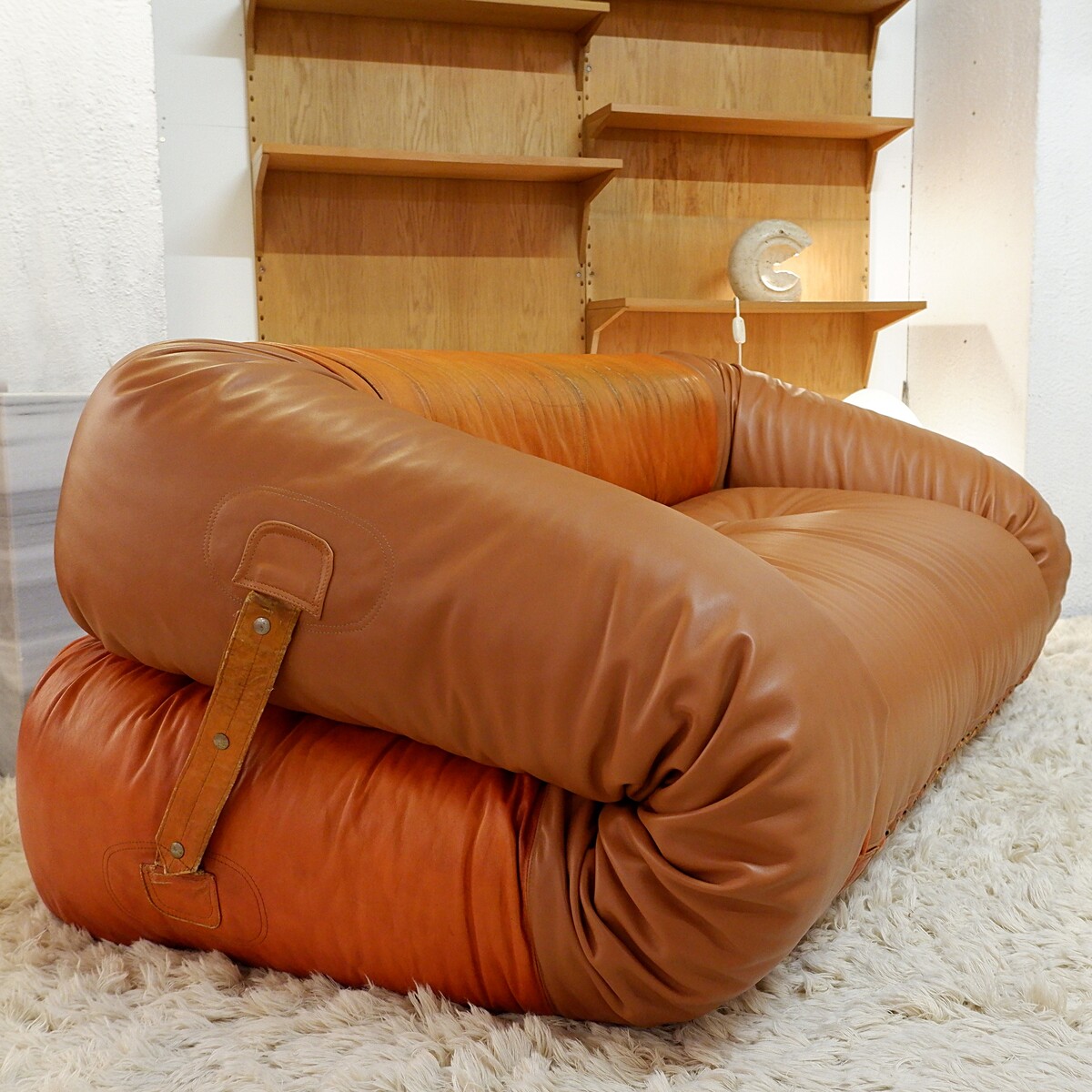 Mid-century Leather Sofa / Bed model ''Anfibio