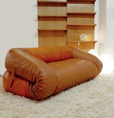 Mid-century Leather Sofa / Bed model ''Anfibio