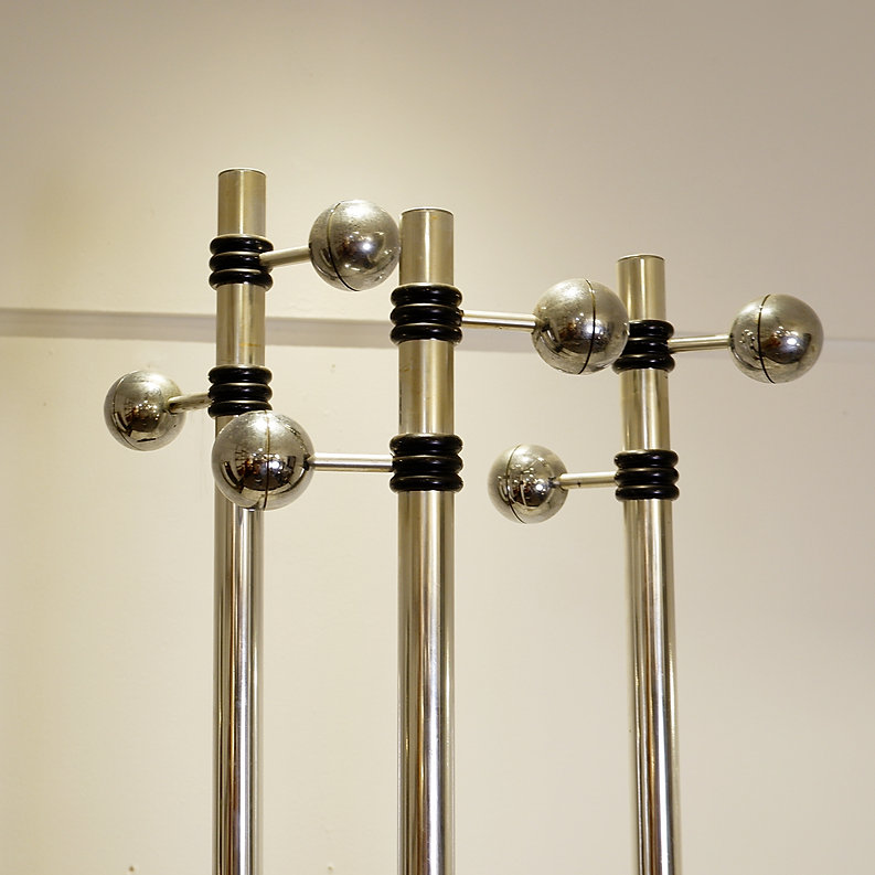 Mid-Century Modern coat rack by Fratelli Mannelli - Italy, 1970s