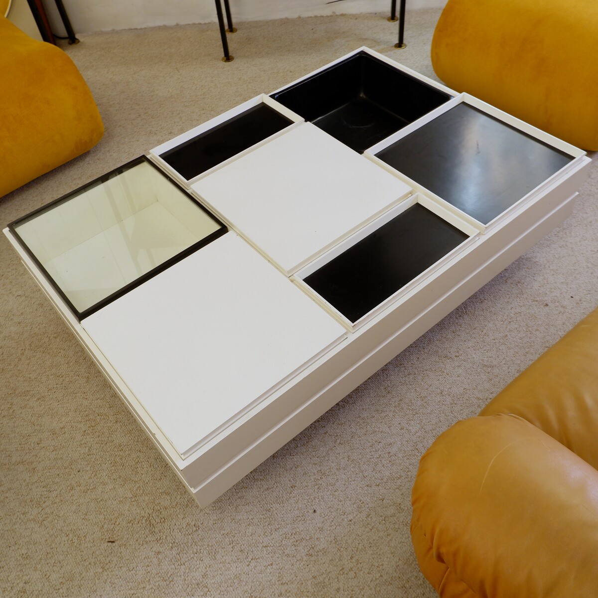 Mid-Century Modern Coffee Table by Carlo Hauner for Forma Italy, 1960s