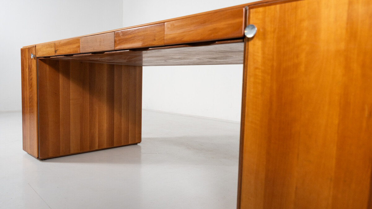 Mid-Century Modern Desk by Afra and Tobia Scarpa, Stildomus 1970s