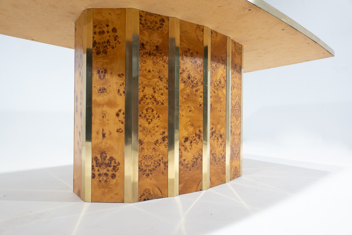 Mid-Century Modern Dining Table In The Style of Willy Rizzo, Ash Burl, Italy