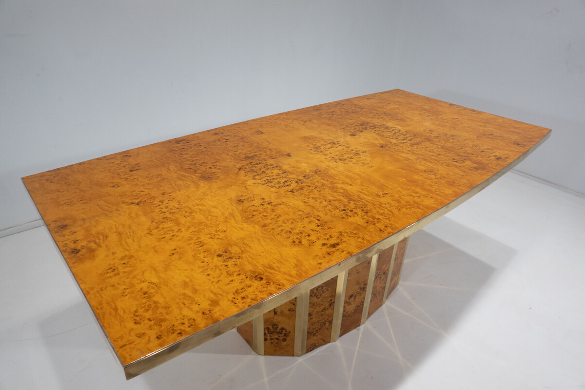 Mid-Century Modern Dining Table In The Style of Willy Rizzo, Ash Burl, Italy
