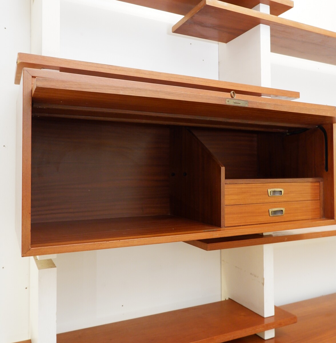 Mid-Century Modern Modular Wall unit 