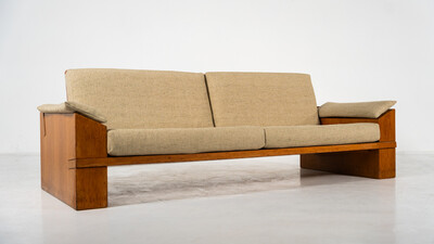 Mid-Century Modern Sofa by Guiseppe Rivadossi, Italy, 1970s - New Upholstery