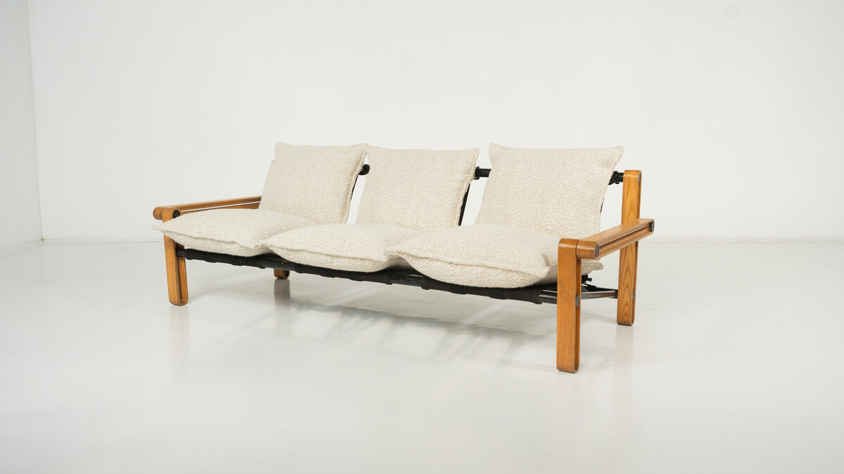 Mid-Century Modern Three-Seater Sofa, 1960s -  New Upholstery