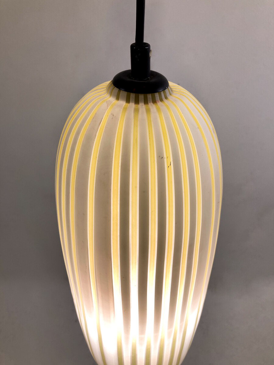 Mid-Century Modern Yellow Glass Suspension, Italy, 1960s