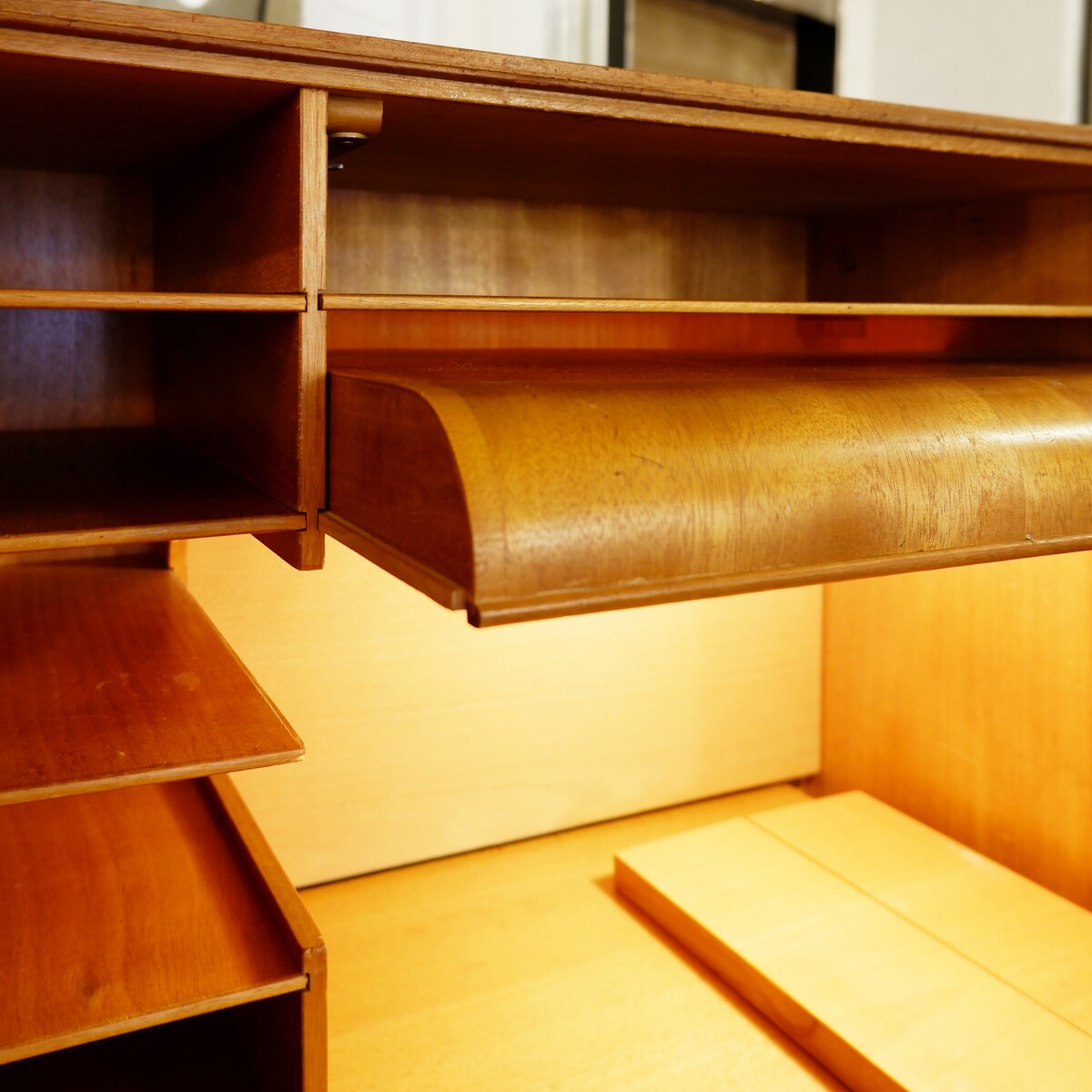 Mid-Century Mummenthaler & Meier 'Magic Box' folding desk