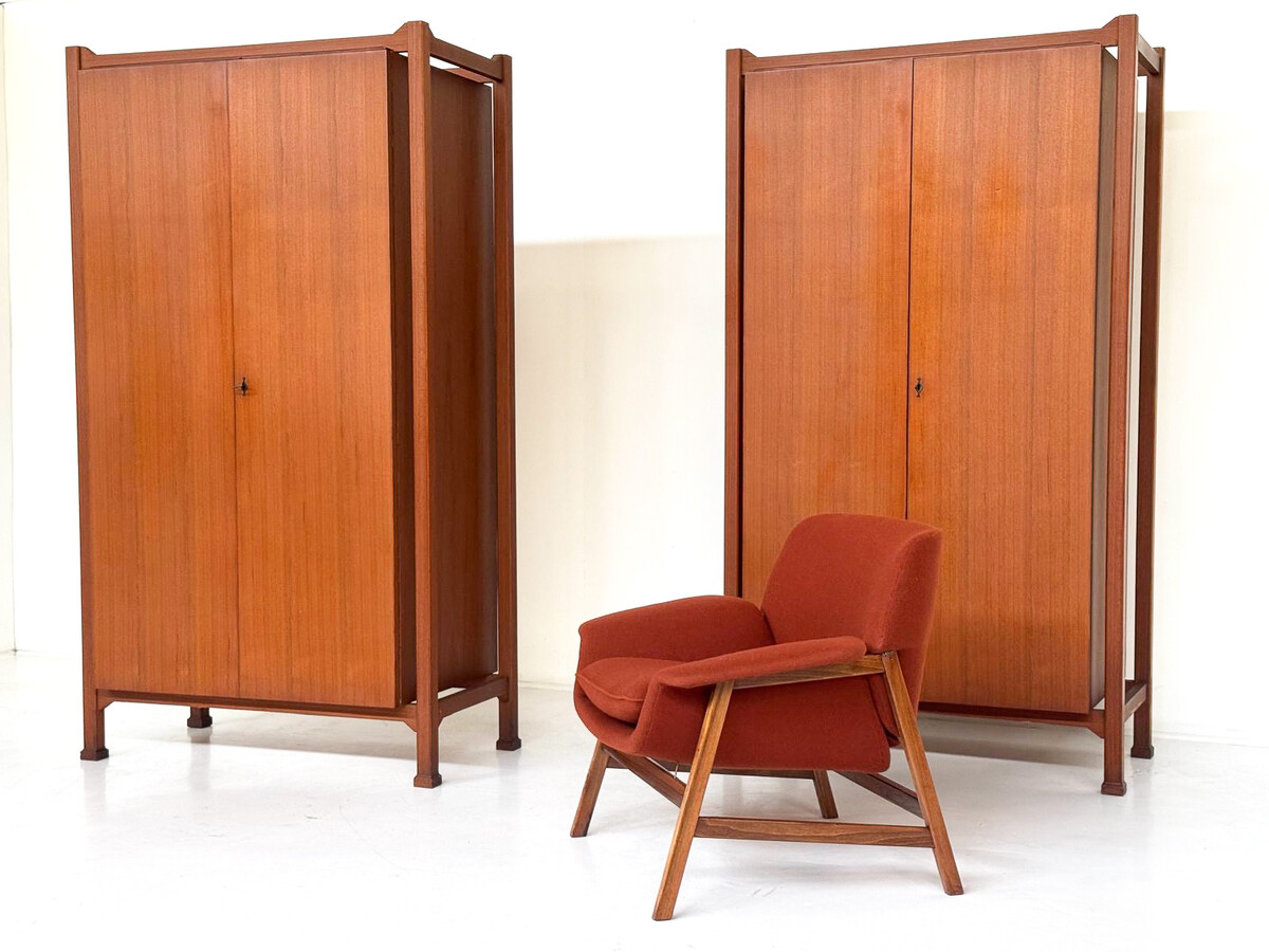 Mid-Century Pair of Wardrobes, Italy, 1960s