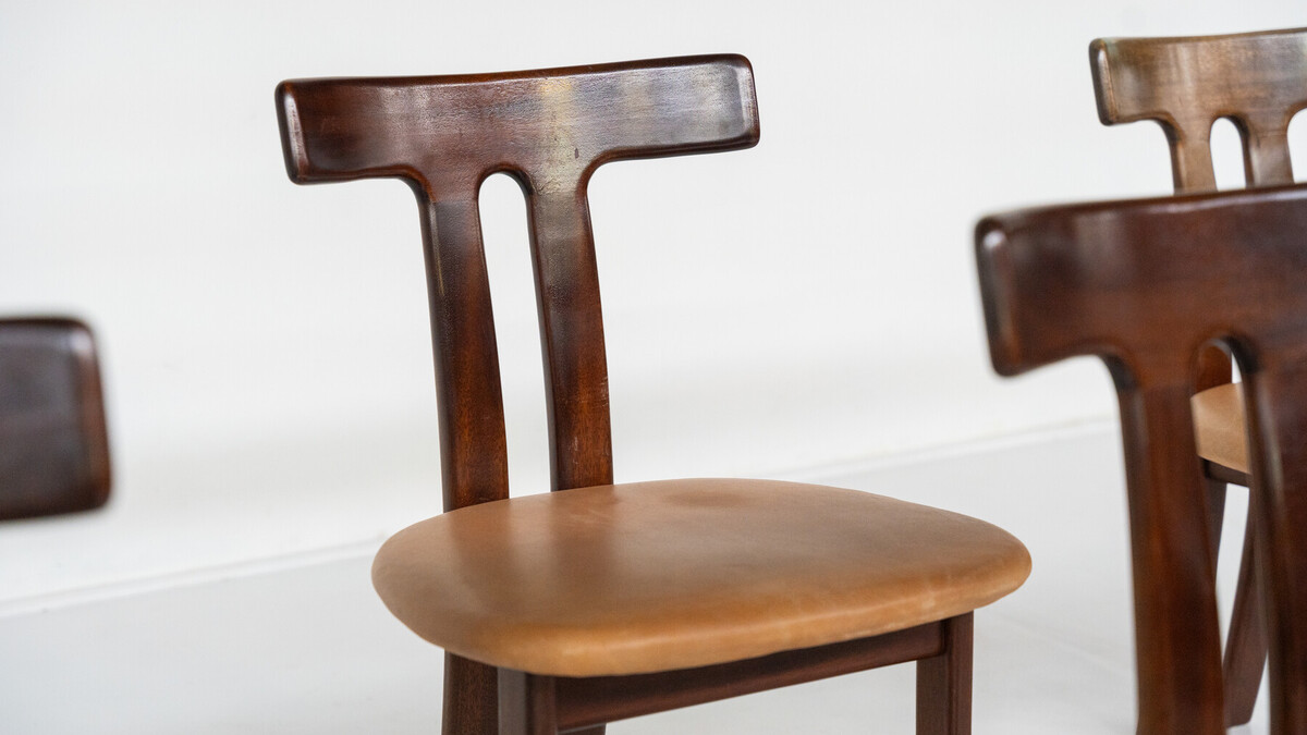 Mid-Century Set of 8 T Chairs, Scandinavian Style, 1960s