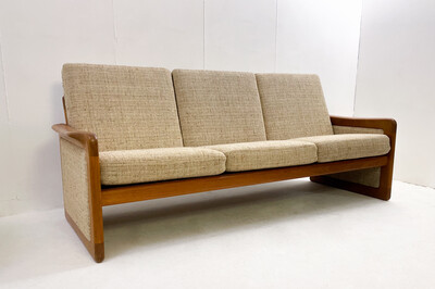 Mid-Century Teck and Beige Wool Cushions Sofa by Dyrlund, 1960s