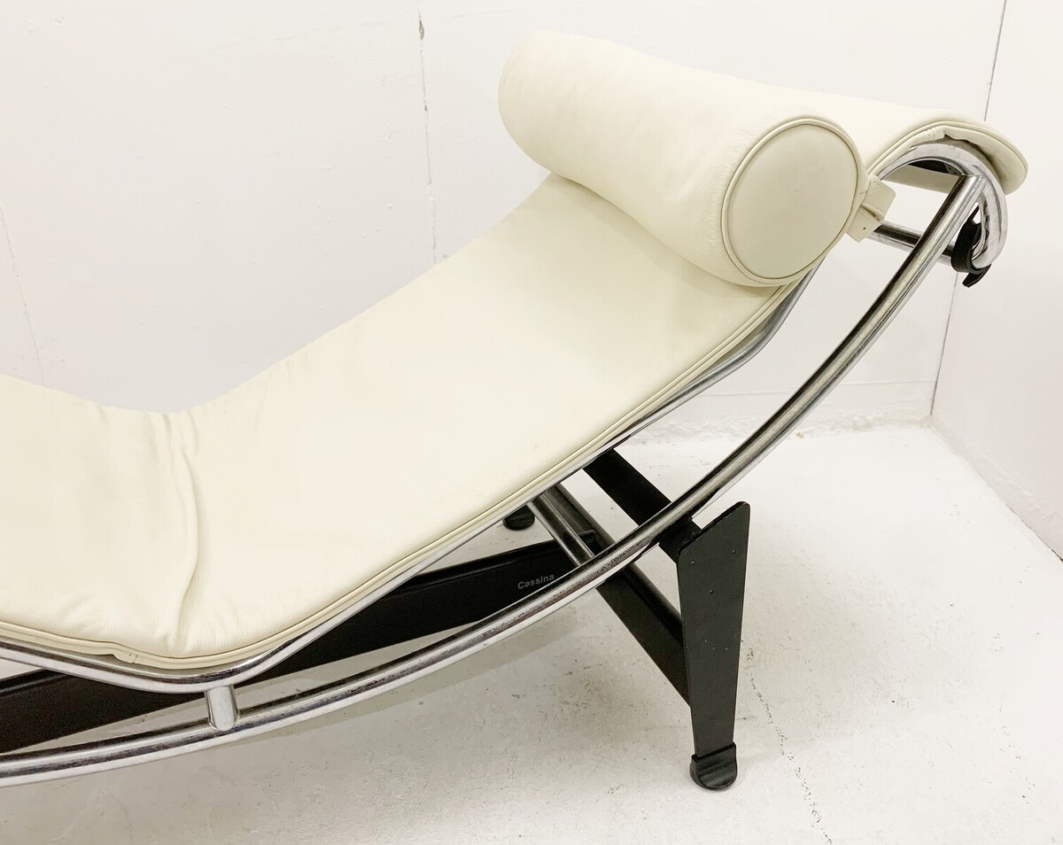 Vintage LC4 Lounge Chair by Le Corbusier, Charlotte Perriand, Pierre  Jeanneret, 1970s