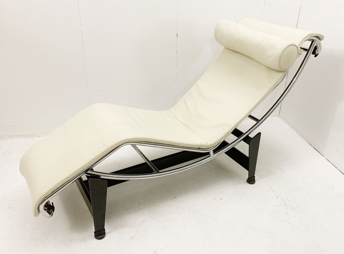 Vintage LC4 Lounge Chair by Le Corbusier, Charlotte Perriand, Pierre  Jeanneret, 1970s