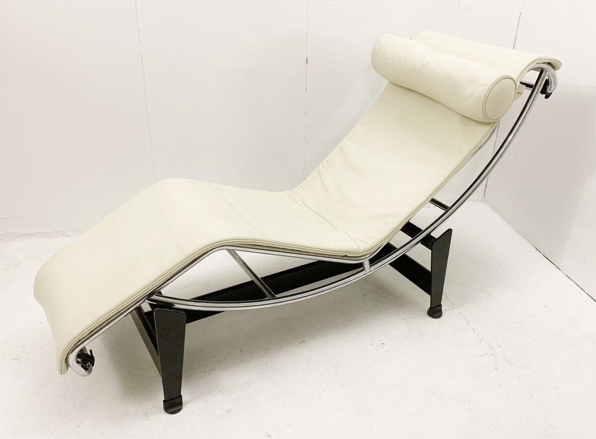 Vintage LC4 Chaise Lounge by Charlotte Perriand, Le Corbusier & Pierre  Jeanneret, Italy, 1970s