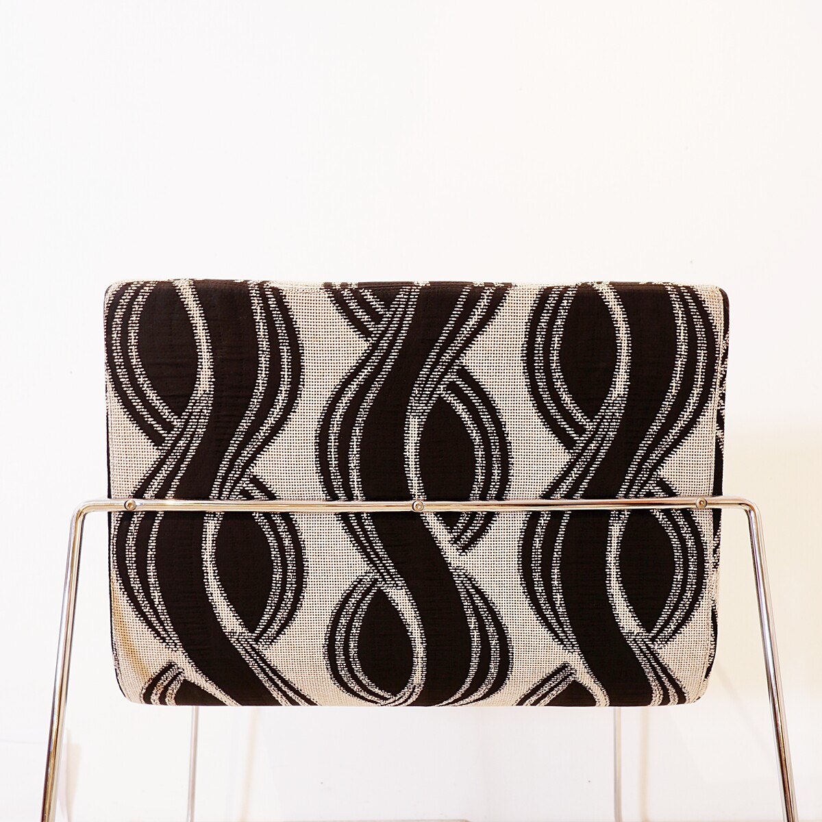 Minimalist vintage lounge chair - original upholstery