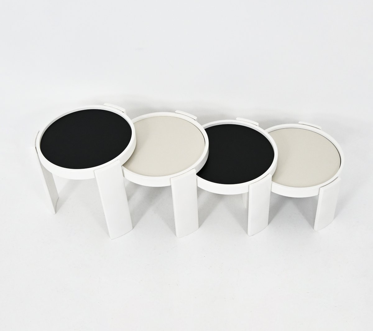 Model 780 Nesting Tables by Gianfranco Frattini for Cassina, 1960s, set of 4