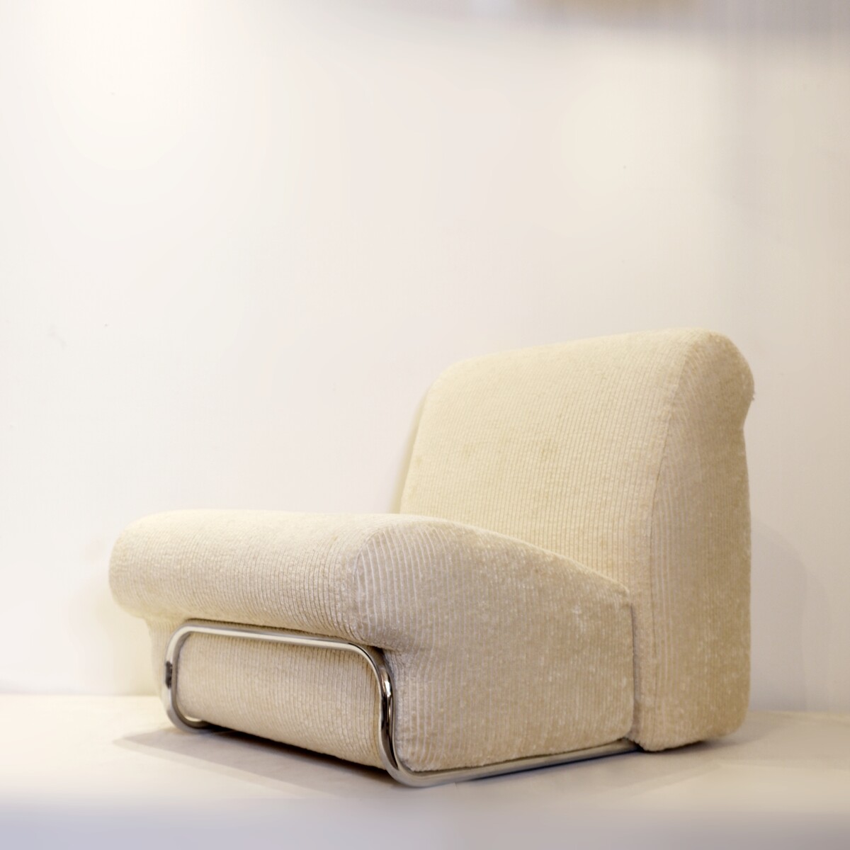 Off-white velvet armchair, Italy , 1960s