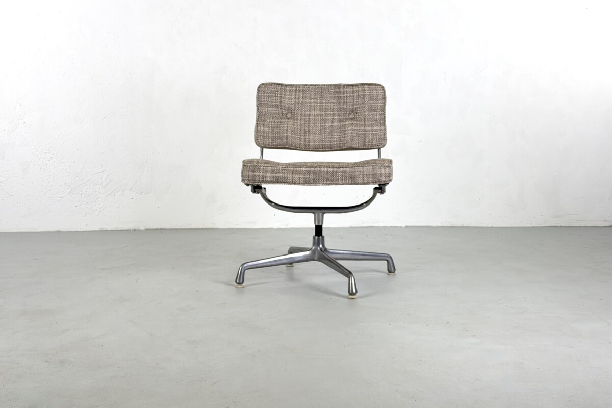 Office desk chair Intermediate ES101 by Charles and Ray Eames for Herman Miller- 1960s