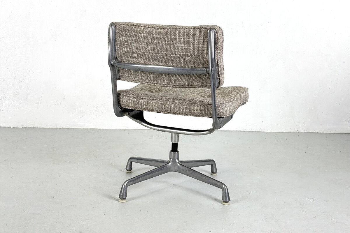 Office desk chair Intermediate ES101 by Charles and Ray Eames for Herman Miller- 1960s