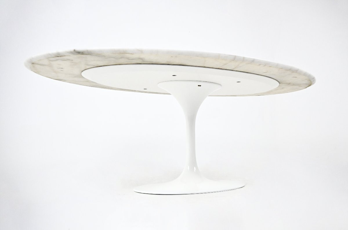 Oval Dining table by Eero Saarinen for Knoll International, 1960s