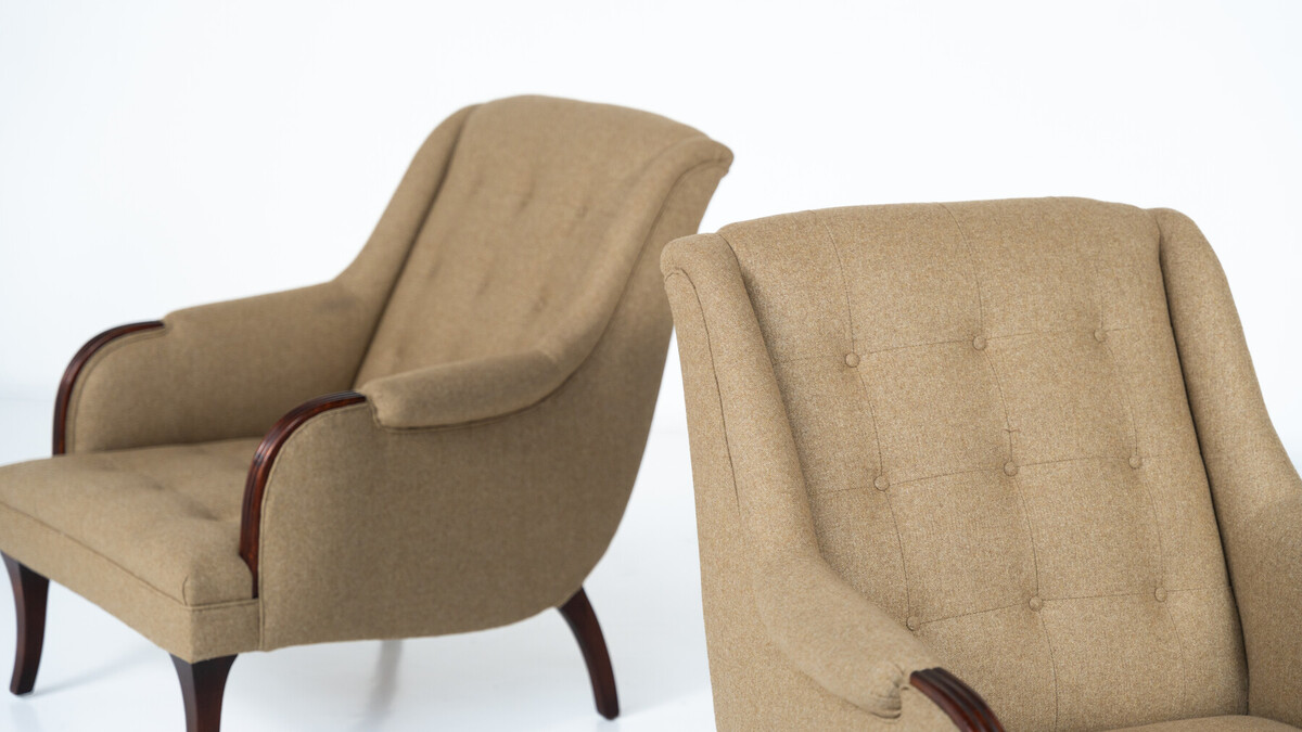 Pair of  Armchairs, 1920s - New Upholstery 