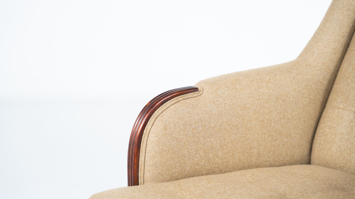 Pair of  Armchairs, 1920s - New Upholstery 