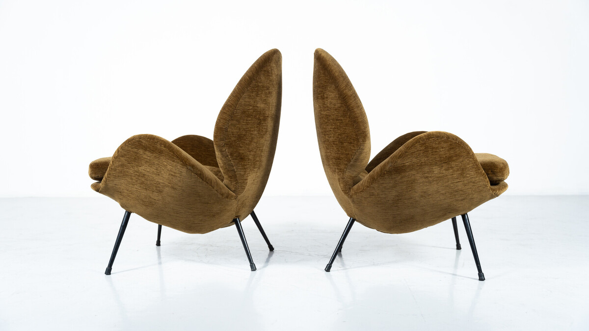 Pair of Armchairs, Italy, 1950s - New Velvet Upholstey