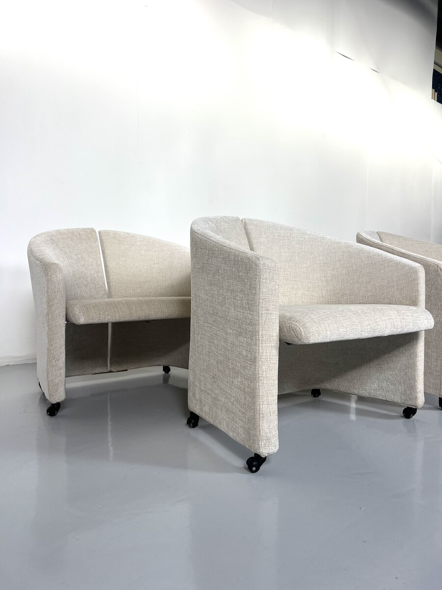 Pair of Armchairs on Casters for Saporiti Italia, new Upholstery, 1970s, 2 Pairs available
