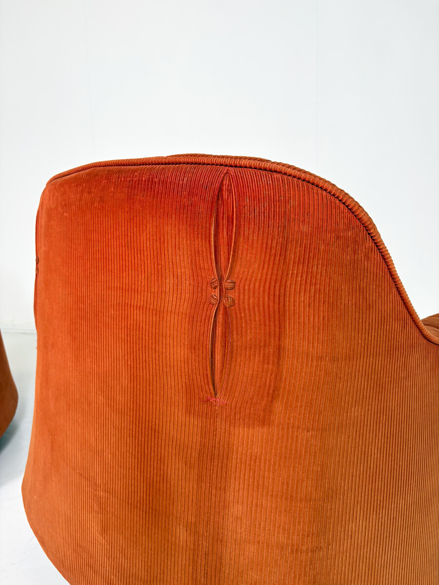 Pair of Ciprea Armchairs by Afra and Tobia Scarpa for Cassina- Original upholstery