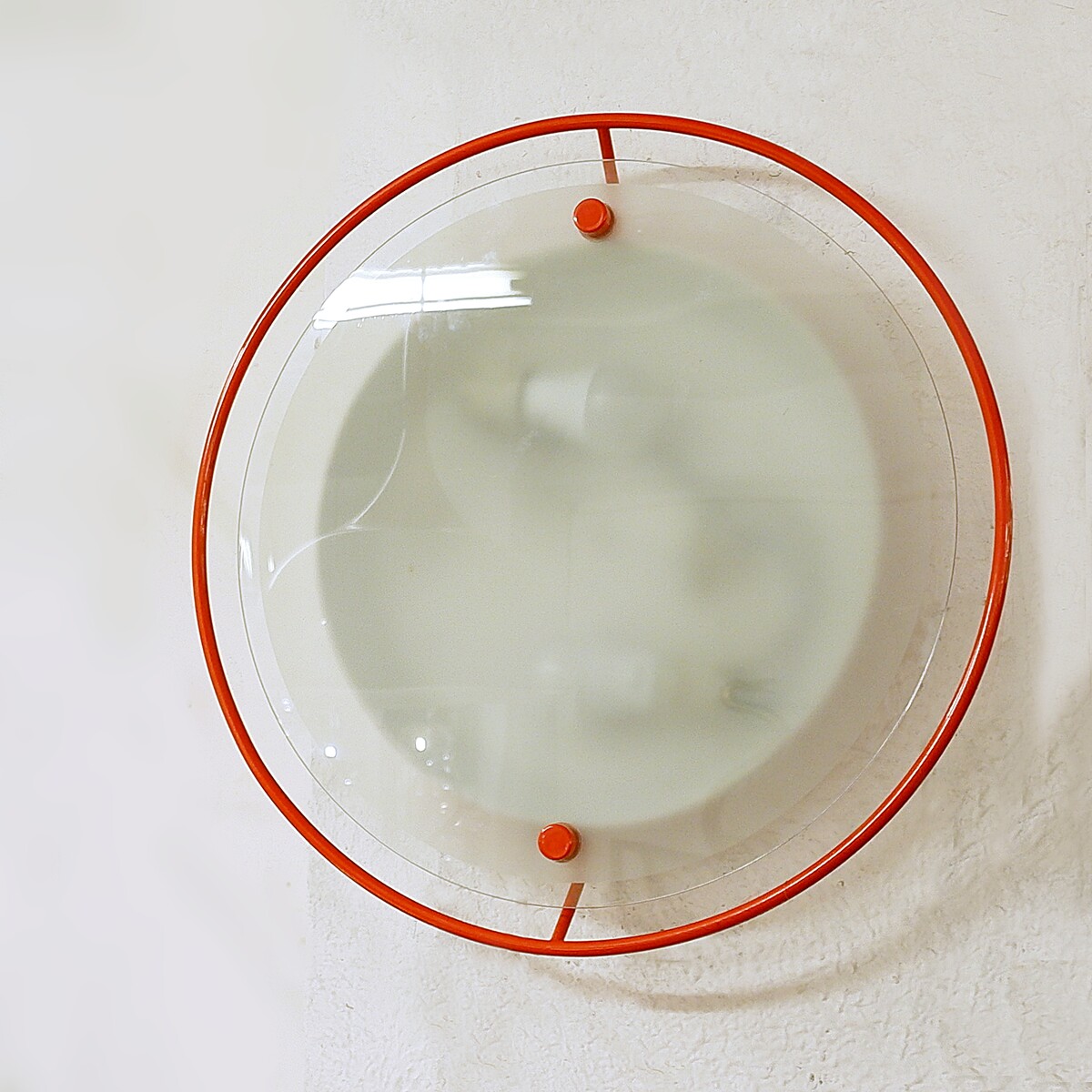 Pair of metal wall lights and frosted glass disc